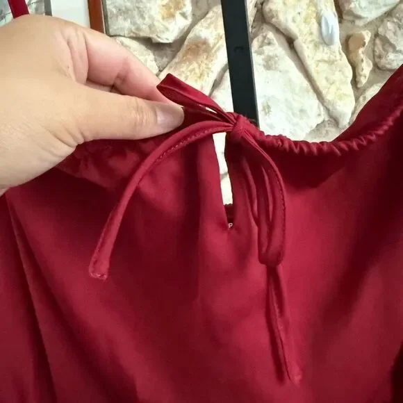 NWT Torrid women’s plus Satin Tie Front Sleeveless Crop Top size 2 - Picture 2 of 11